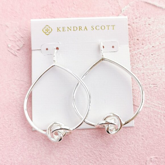 Kendra Scott Presleigh Love Knot Bright Silver Earrings - Picture 1 of 3